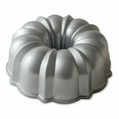 Classic Bundt Pan - cozylivehome.com | we sell a wide range of comfortable household items^ Shop All