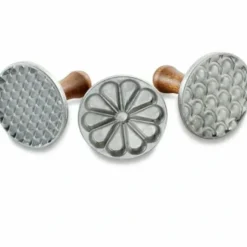 HEIRLOOM COOKIE STAMPS - cozylivehome.com | we sell a wide range of comfortable household items^ Shop All