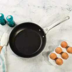 Le Creuset Anodized Fry Pan - cozylivehome.com | we sell a wide range of comfortable household items^ Shop All
