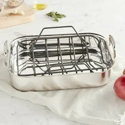 Le Creuset Roasting Pan w/ Rack - cozylivehome.com | we sell a wide range of comfortable household items^ Shop All