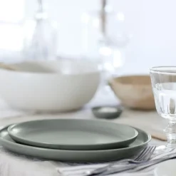 Clearance Pacifica Salad Plate 9" - cozylivehome.com | we sell a wide range of comfortable household items Shop All