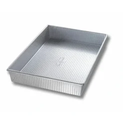 Cheap RECTANGULAR CAKE PAN 9" X 13" - cozylivehome.com | we sell a wide range of comfortable household items Shop All