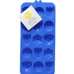 Fashion ROSE FLOWER SIL CANDY MOLD - cozylivehome.com | we sell a wide range of comfortable household items Shop All