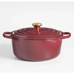 Best Round Dutch Oven 7.25Qt. - cozylivehome.com | we sell a wide range of comfortable household items Shop All