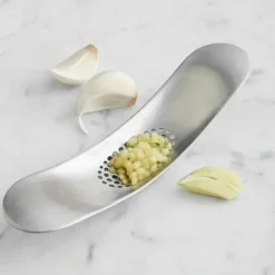 Store Steel Garlic Rocker - cozylivehome.com | we sell a wide range of comfortable household items Shop All